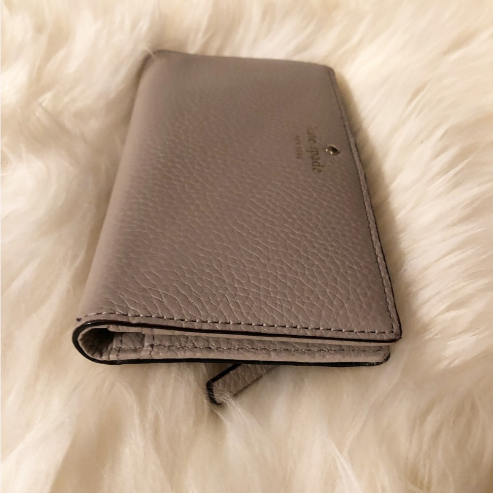 ♠️ KATE SPADE Long Wallet - Gray - Picture 3 of 7